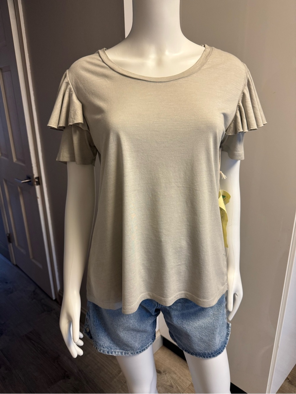 Aratta silent journey Classic Ruffle Sleeve Women's Top - Gray size Small